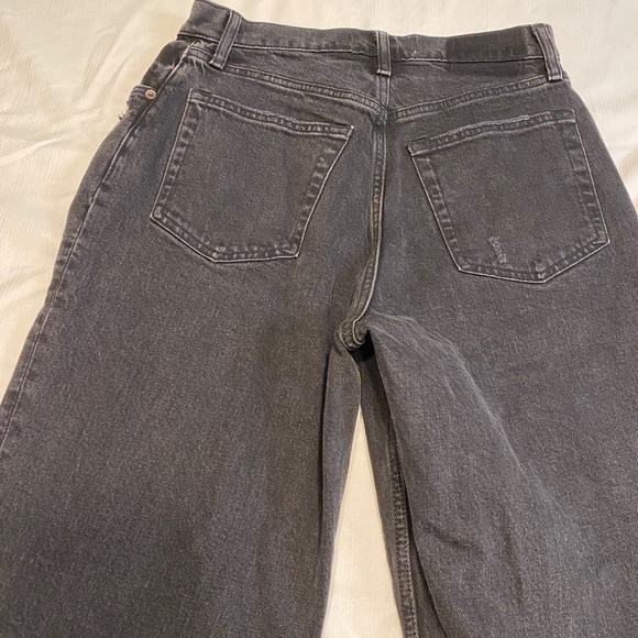 Abercrombie & Fitch 90s Ultra High Rise Straight Jeans - Picture 10 of 15